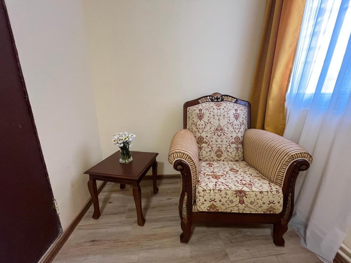 Tiflisi Guest House Экстерьер фото